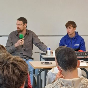 Benoît Vitkine, journaliste au Monde et écrivain rencontre les 2de B